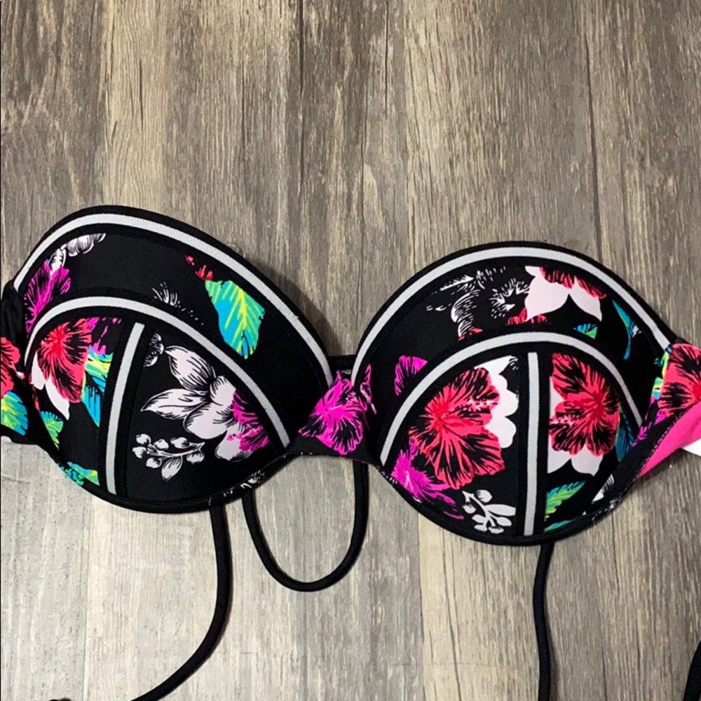 strapless bathing suit top